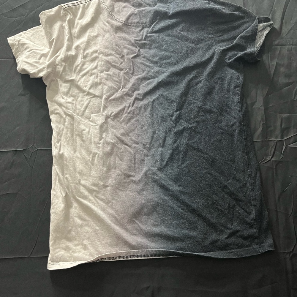 Hollister Blue and White Gradient Tee - Picture 2 of 4
